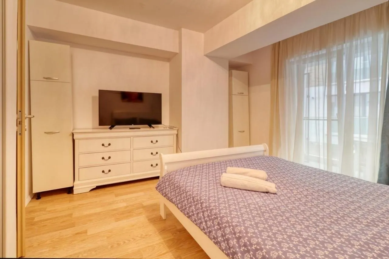Luxury Apartment Politehnica Park Bucharest Near Old Town Roménia